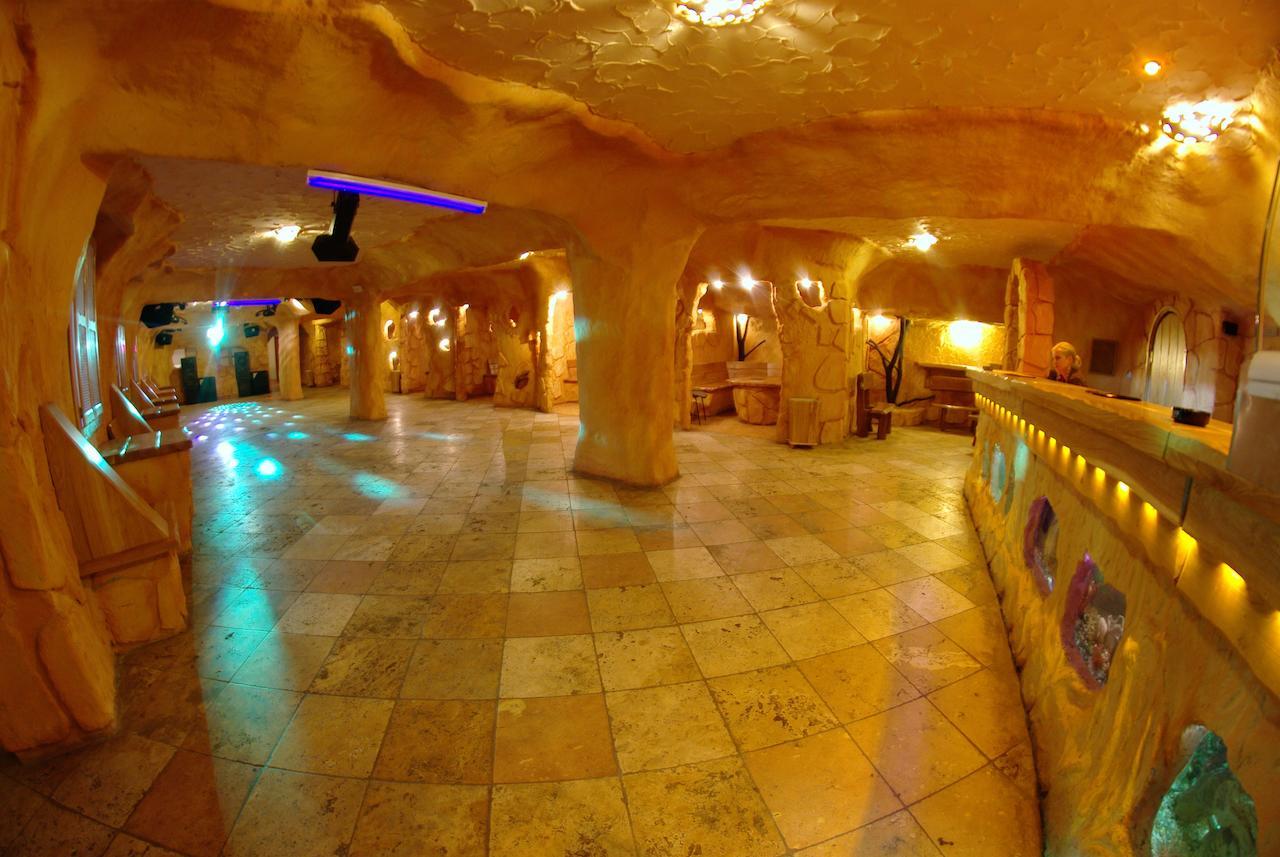 Hotel Mirage Sudovaya Vishnya Exteriér fotografie